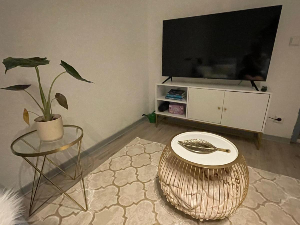Urbansuites - Modern & Zentral In Der City - Dein Zuhause In شتوتغارت المظهر الخارجي الصورة